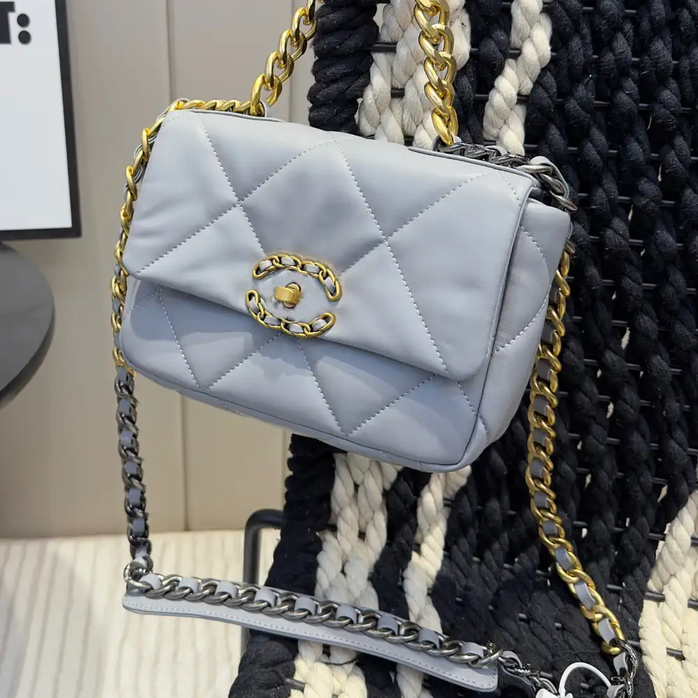 Chanel Star Cowhide Quality Handbag(图1)